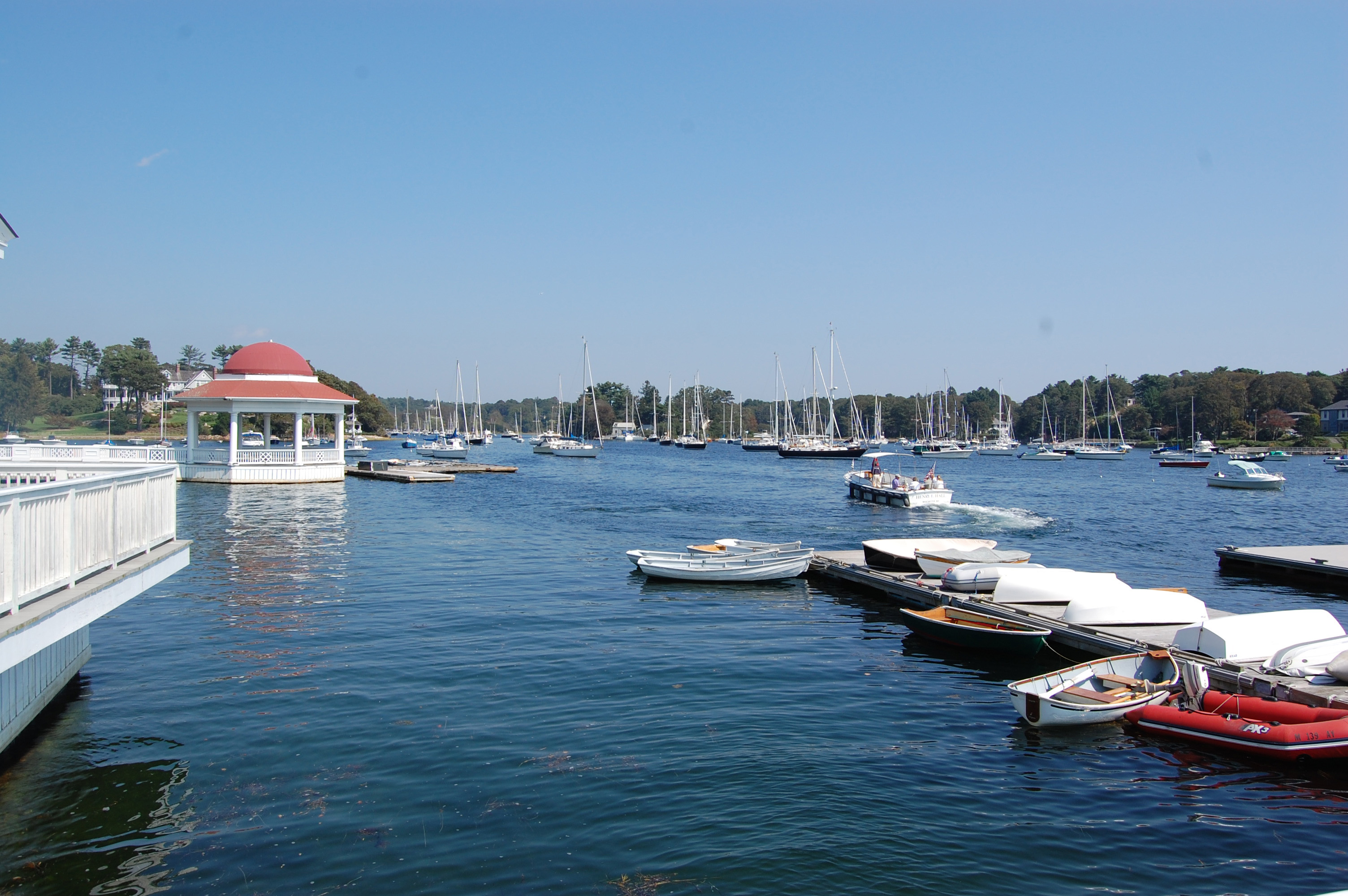 About Manchester by the Sea J Barrett & Company